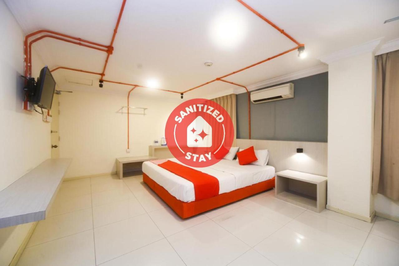 Oyo 727 Hotel Rafflesia Kota Kinabalu Buitenkant foto