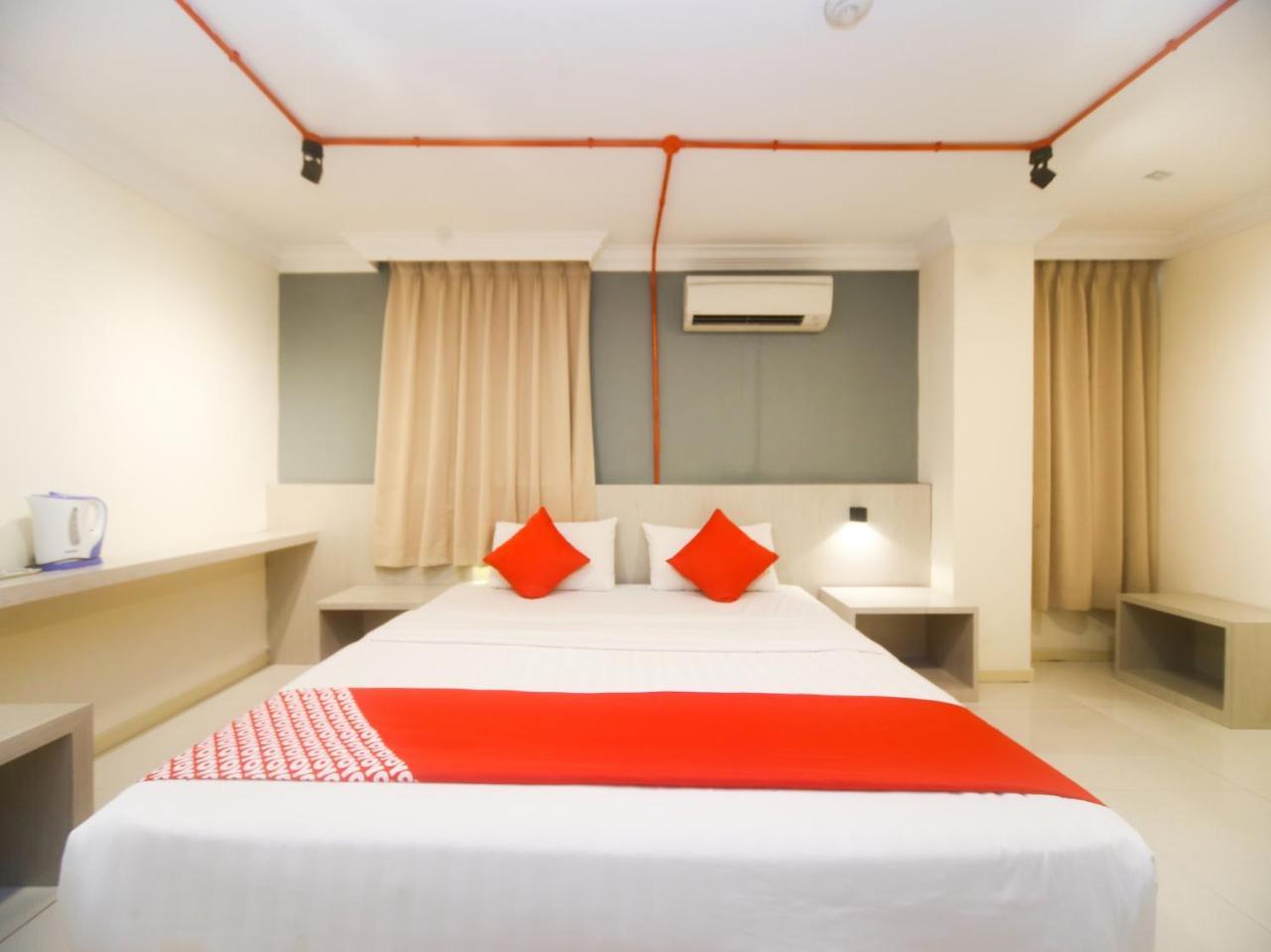 Oyo 727 Hotel Rafflesia Kota Kinabalu Buitenkant foto