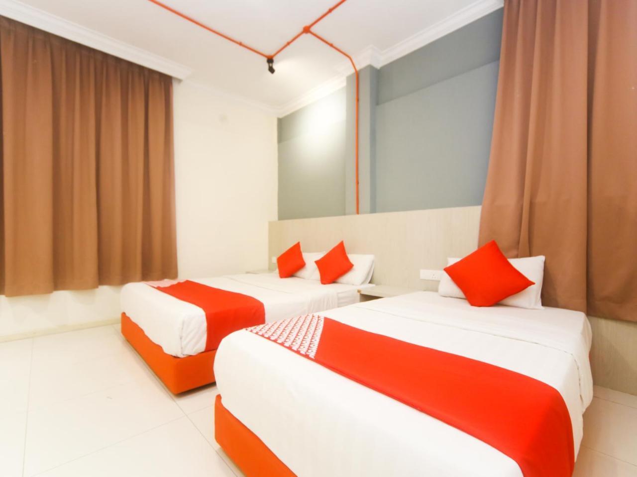 Oyo 727 Hotel Rafflesia Kota Kinabalu Buitenkant foto